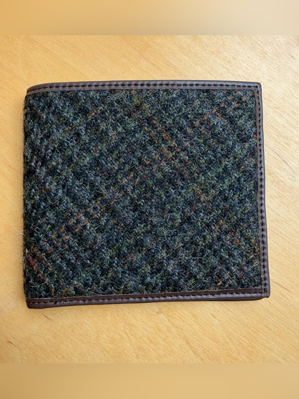 Brooks Brothers Green Tweed Wallet with Brown Leather Trim